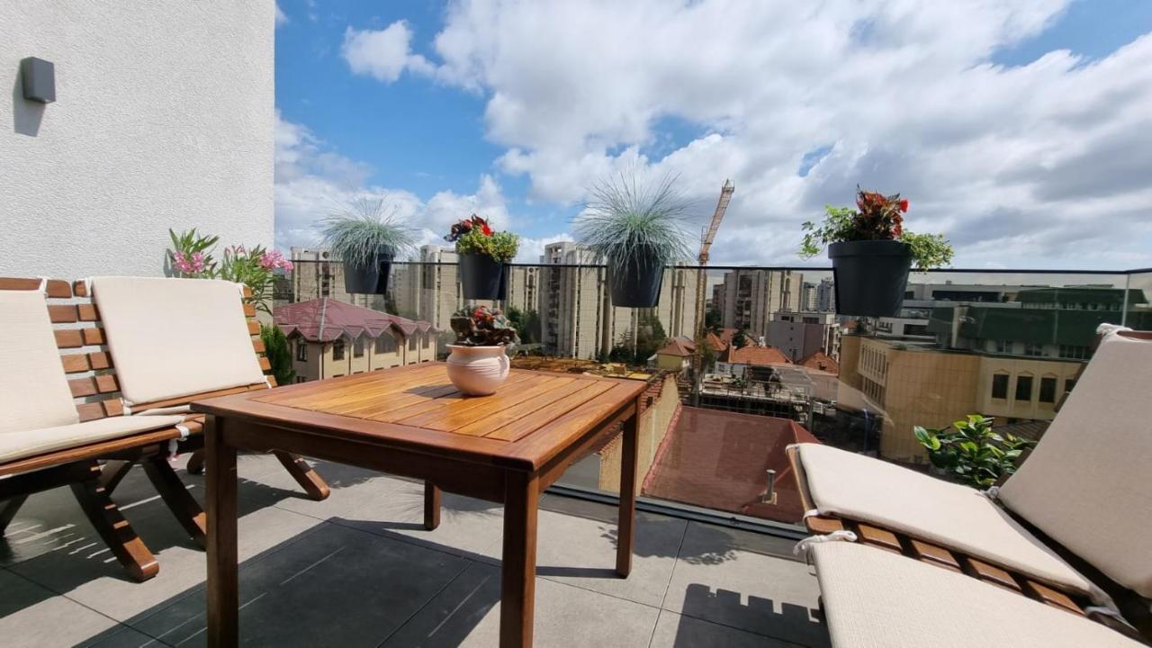 Penthouse Cosmopolit Διαμέρισμα Μπρασόβ Εξωτερικό φωτογραφία